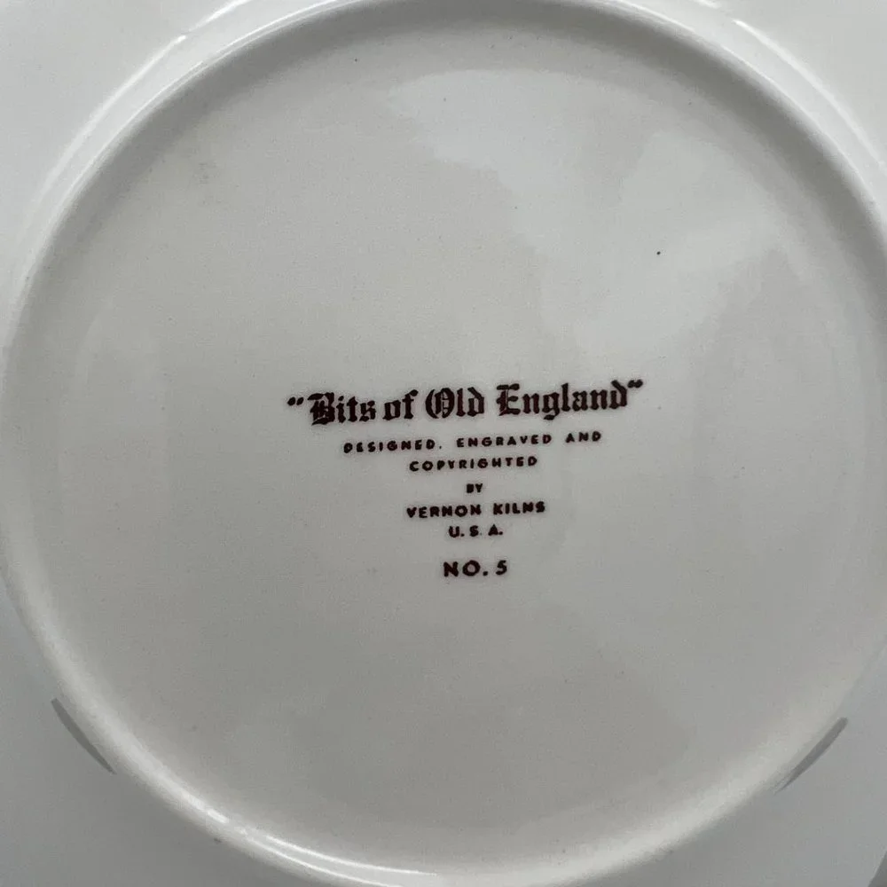 Vernon Kilns Bits of Old England Collectible Plate No 5 Horses & Carriage 8.25
